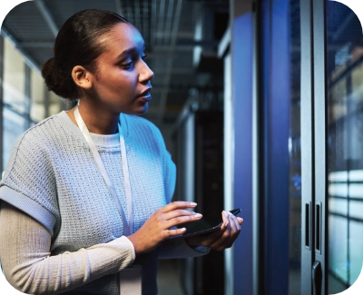 server technician performing server maintenance